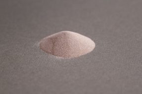 Zircon sand